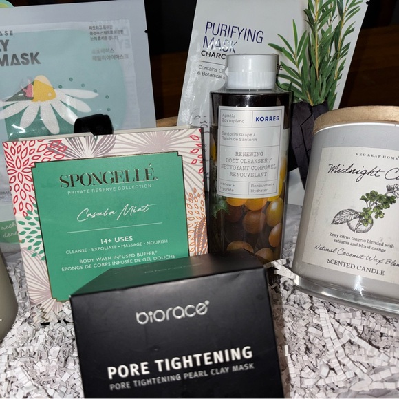 Spongellé Gardenia Hand Cream and Skincare Set - Picture 3 of 3